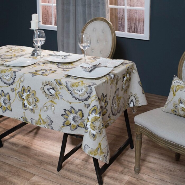 Venice tablecloth - 135x135cm