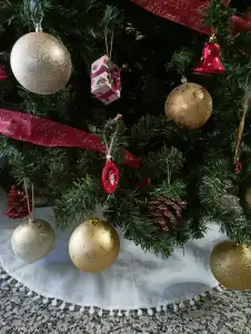 Ποδιά Χριστουγεννιάτικου Δέντρου Πόν-Πόν 1 Τμχ ΕΥΧΗ Λευκό